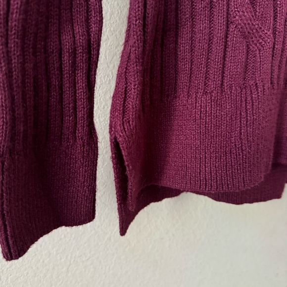 BANANA REPUBLIC | Maroon Long Sleeve Sweater NWT Size Medium - Picture 8 of 16